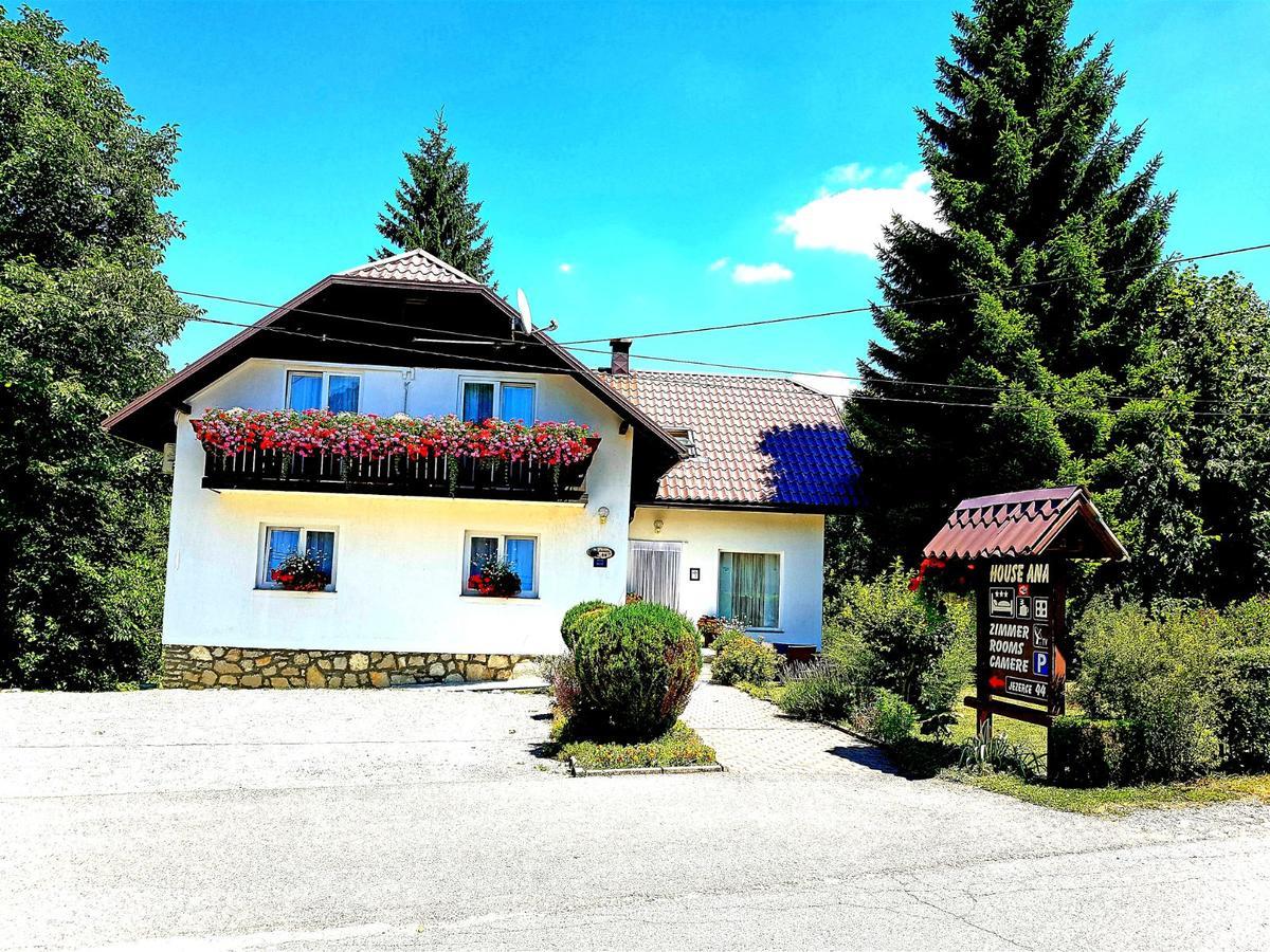 Bed and Breakfast House Ana Plitvička Jezera Esterno foto